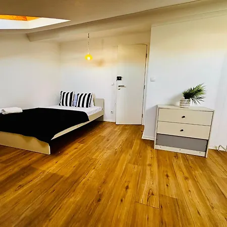 Hostel Luxury In Location Of Lissabon